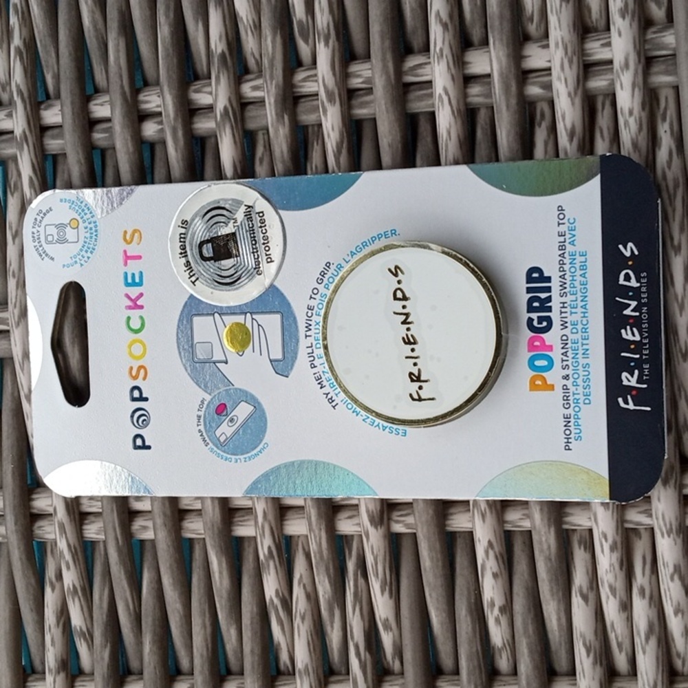 New! Popsockets: Pop Grip with FRIENDS logo